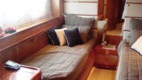 SHADOW - Twin Cabin